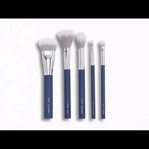 LARUCE BEAUTY cheek & eye set!